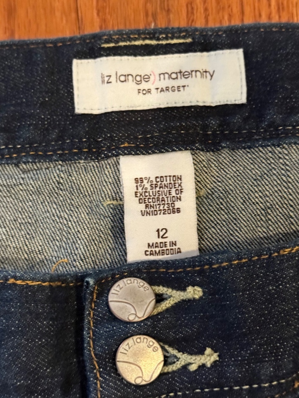 Liz Lange Maternity Jeans - Picture 7 of 8
